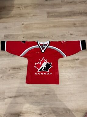 Nike Youth Medium Red Canada Hockey Jersey with Black & White Accents